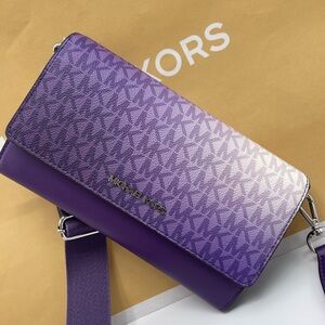 MICHAEL KORS Jet Set Large Ombré Signature Logo Crossbody Bag
Dark Purple 
NWT